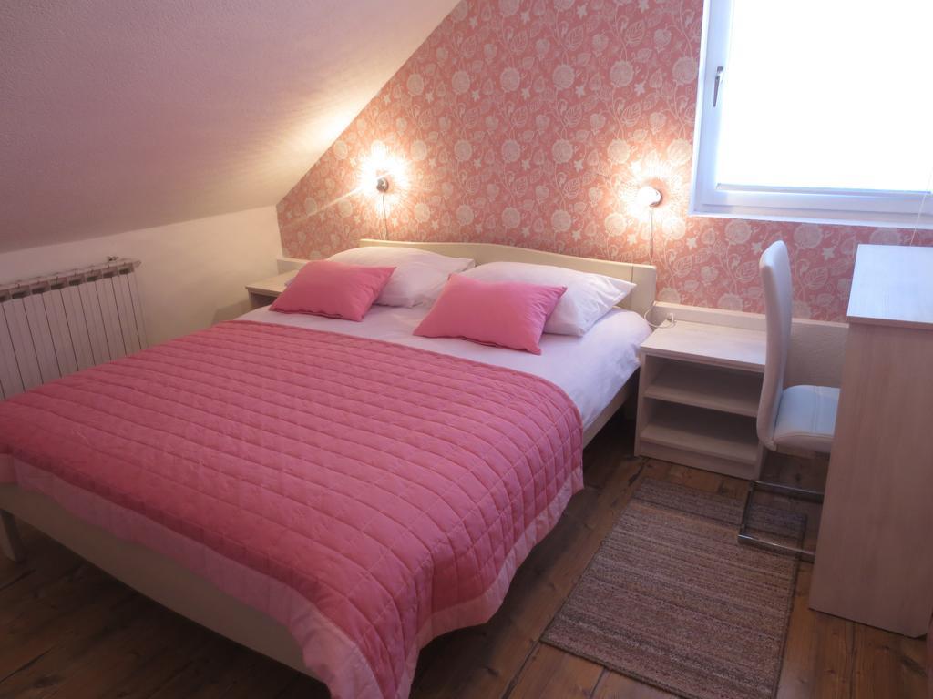 Hotel House Katja Jezerce Habitación foto