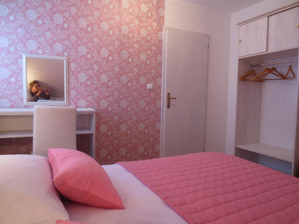 Hotel House Katja Jezerce Habitación foto