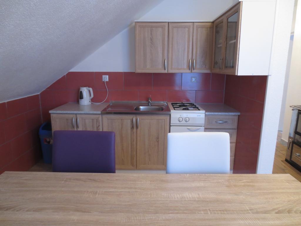 Hotel House Katja Jezerce Habitación foto