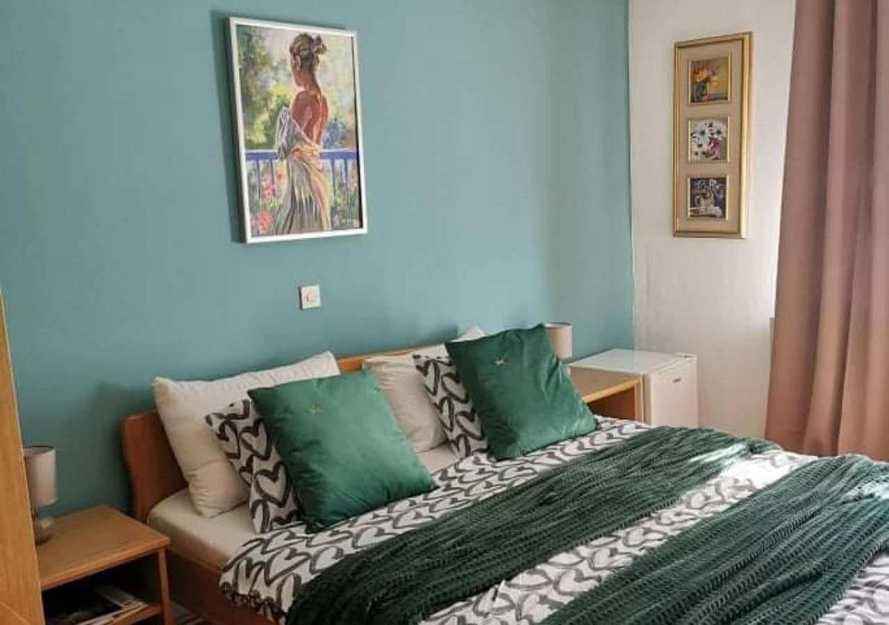 Hotel House Katja Jezerce Habitación foto