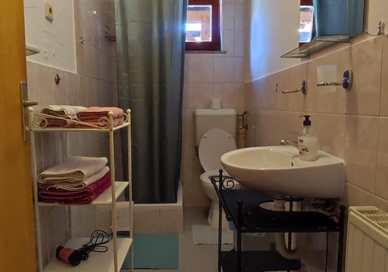 Hotel House Katja Jezerce Habitación foto