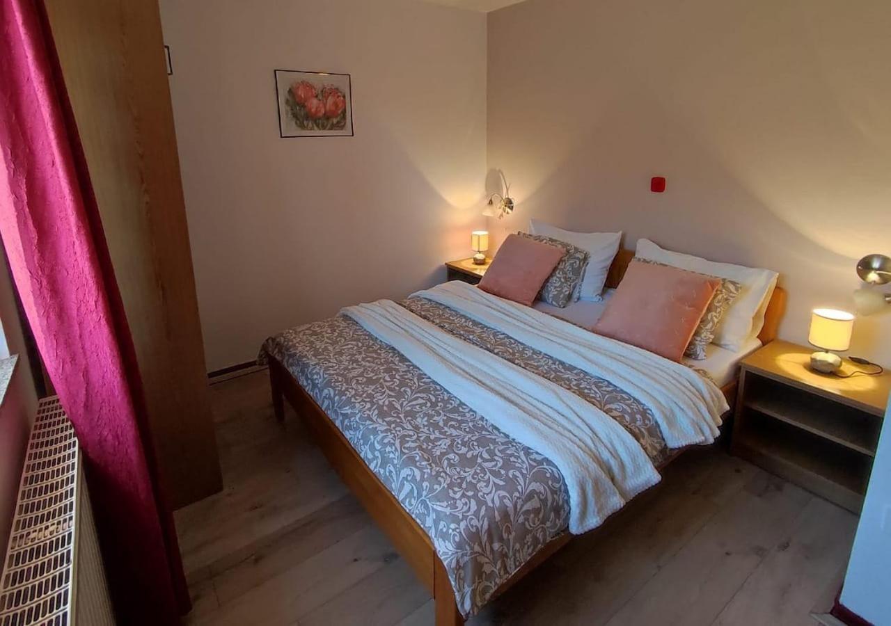 Hotel House Katja Jezerce Habitación foto